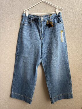 Lee Elevated Retro Wide Leg High Rise Jeans. Size 18 short. New with tags.